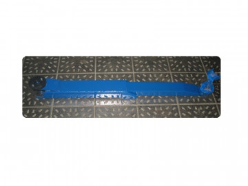 Комплект подхватов (2 шт.) с удлиненными опорами (4 шт.) для Дмитровского автоподъемника П1-01МН Антей